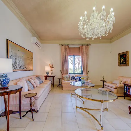 Valleyside Heights - Pool & Heated Jacuzzi * Is-Swieqi