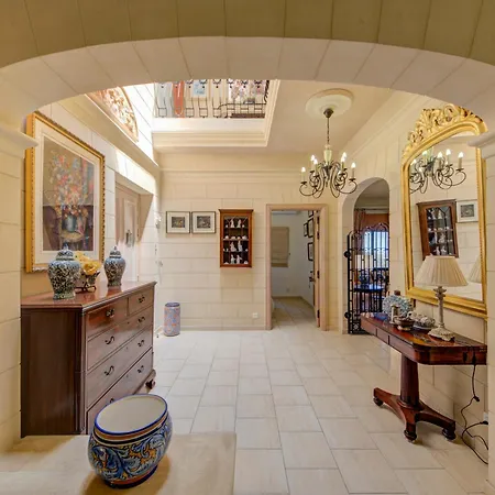 Valleyside Heights - Pool & Heated Jacuzzi Villa *