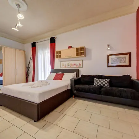 Valleyside Heights - Pool & Heated Jacuzzi Villa