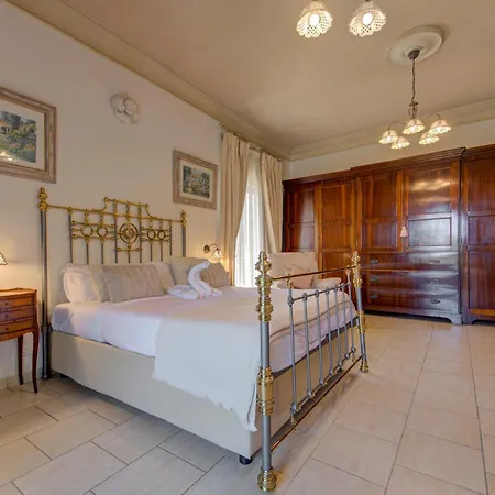Valleyside Heights - Pool & Heated Jacuzzi Is-Swieqi