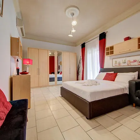 Villa Valleyside Heights - Pool & Heated Jacuzzi Is-Swieqi