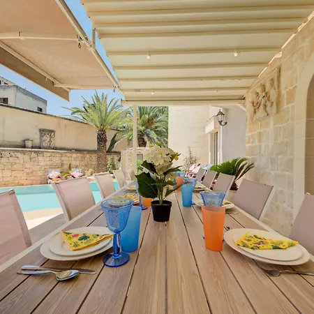 Villa Valleyside Heights - Pool & Heated Jacuzzi Is-Swieqi