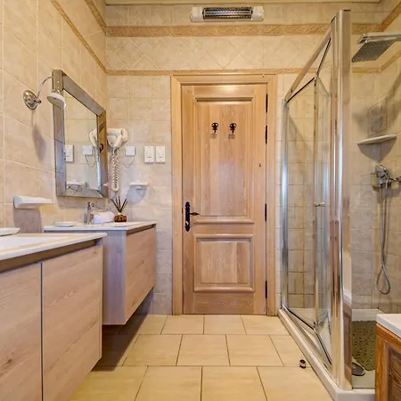 Valleyside Heights - Pool & Heated Jacuzzi Is-Swieqi