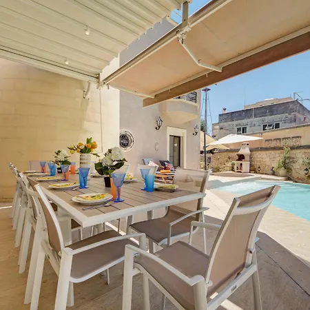 Villa Valleyside Heights - Pool & Heated Jacuzzi *
